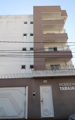 Apartamento para alugar com 77m², 2 quartos e 1 vagaFachada