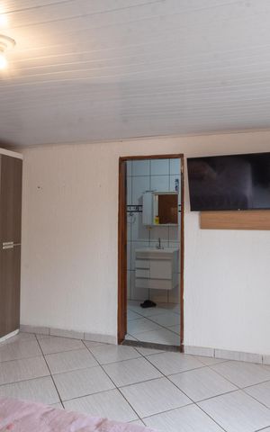 Casa à venda com 210m², 3 quartos e 3 vagas Casa à venda com 210m², 3 quartos e 3 vagasSuíte