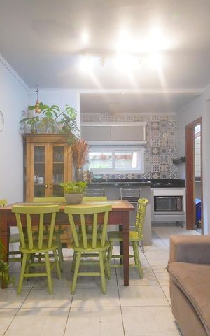 Casa de condomínio para alugar com 126m², 3 quartos e 2 vagasSala