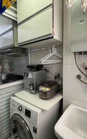 Apartamento à venda com 60m², 2 quartos e 1 vaga Apartamento à venda com 60m², 2 quartos e 1 vagaÁrea de serviço