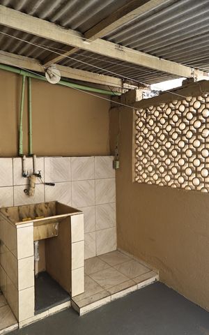 Casa para alugar com 70m², 2 quartos e sem vaga Casa para alugar com 70m², 2 quartos e sem vagaÁrea de serviço