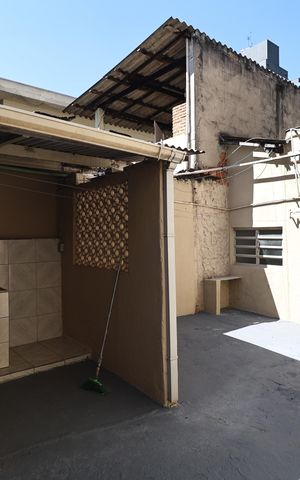 Casa para alugar com 70m², 2 quartos e sem vaga Casa para alugar com 70m², 2 quartos e sem vagaQuintal