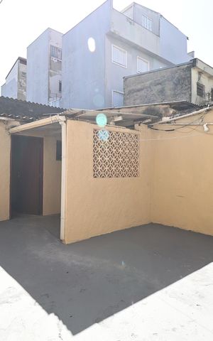 Casa para alugar com 70m², 2 quartos e sem vaga Casa para alugar com 70m², 2 quartos e sem vagaQuintal