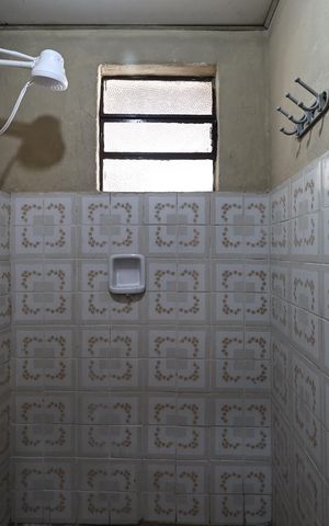Casa para alugar com 70m², 2 quartos e sem vaga Casa para alugar com 70m², 2 quartos e sem vagaBanheiro da edícula