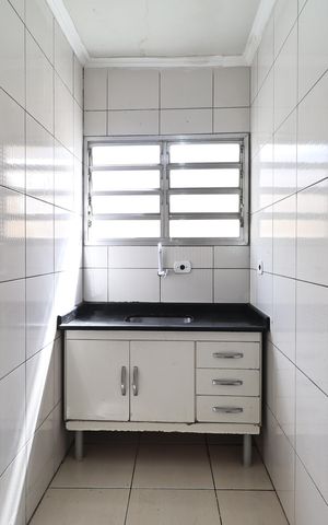 Casa para alugar com 70m², 2 quartos e sem vaga Casa para alugar com 70m², 2 quartos e sem vagaCozinha