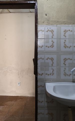 Casa para alugar com 70m², 2 quartos e sem vaga Casa para alugar com 70m², 2 quartos e sem vagaBanheiro da edícula