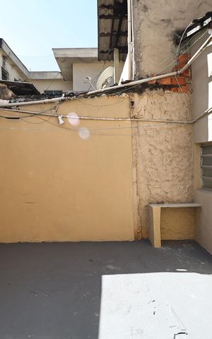 Casa para alugar com 70m², 2 quartos e sem vaga Casa para alugar com 70m², 2 quartos e sem vagaQuintal