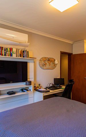 Apartamento à venda com 127m², 3 quartos e 3 vagas Apartamento à venda com 127m², 3 quartos e 3 vagasSuite