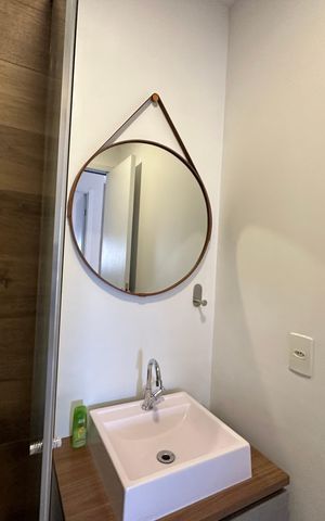 Apartamento à venda com 52m², 2 quartos e 1 vaga Apartamento à venda com 52m², 2 quartos e 1 vagaBanheiro