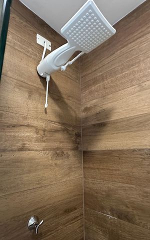Apartamento à venda com 52m², 2 quartos e 1 vaga Apartamento à venda com 52m², 2 quartos e 1 vagaBanheiro