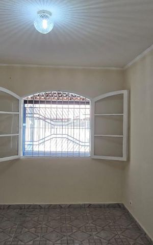 Casa à venda com 154m², 2 quartos e 4 vagas Casa à venda com 154m², 2 quartos e 4 vagasQuarto 01