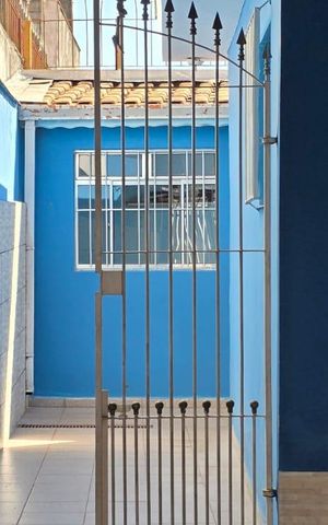 Casa à venda com 154m², 2 quartos e 4 vagas Casa à venda com 154m², 2 quartos e 4 vagasGaragem