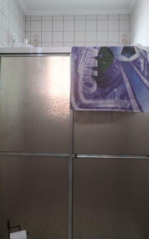 Casa à venda com 350m², 3 quartos e 5 vagasBanheiro 