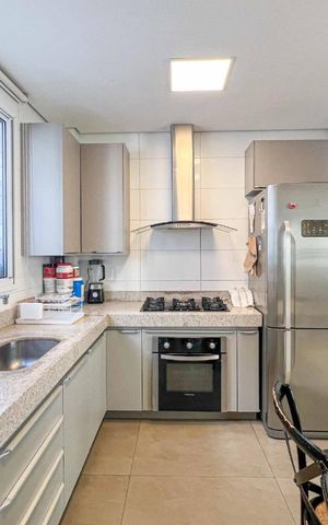 Apartamento à venda com 130m², 4 quartos e 2 vagas