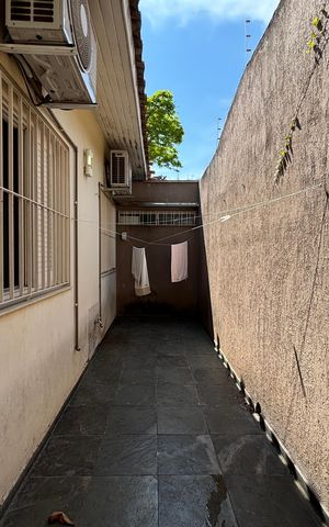 Casa para alugar com 162m², 2 quartos e 2 vagasVaral 