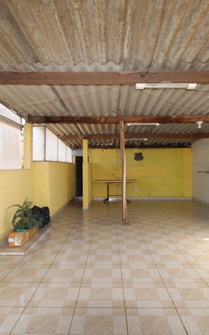 Casa para alugar com 125m², 3 quartos e 1 vagaÁrea de Serviço