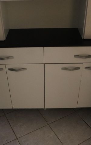 Casa para alugar com 98m², 2 quartos e 1 vagaCozinha