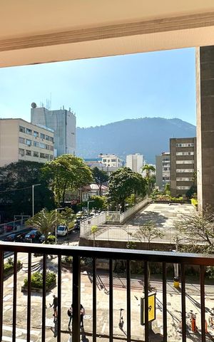 Apartamento à venda com 83m², 2 quartos e 1 vaga
