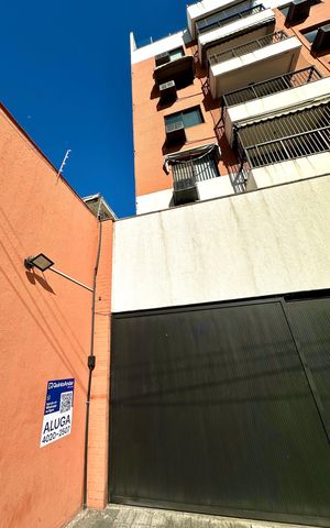 Apartamento à venda com 83m², 2 quartos e 1 vaga