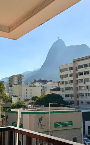 Apartamento à venda com 83m², 2 quartos e 1 vaga