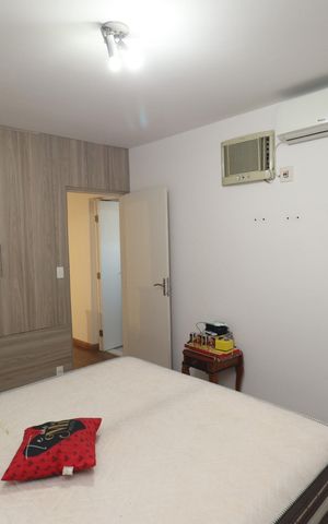 Casa à venda com 225m², 2 quartos e 2 vagasQuarto 