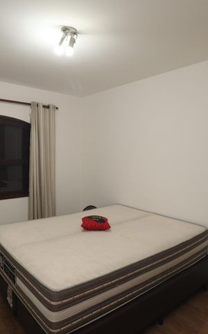 Casa à venda com 225m², 2 quartos e 2 vagasQuarto 