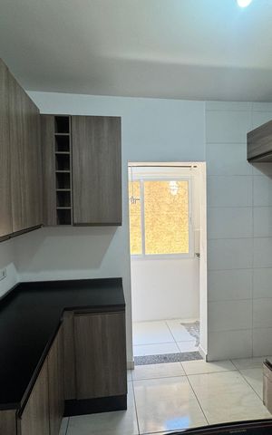 Apartamento para alugar com 60m², 2 quartos e 1 vaga Apartamento para alugar com 60m², 2 quartos e 1 vagaCozinha - Armários