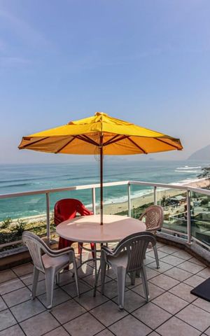Apartamento à venda com 100m², 1 quarto e 1 vaga Apartamento à venda com 100m², 1 quarto e 1 vagaÁrea externa