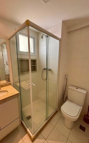 Apartamento para alugar com 125m², 3 quartos e 2 vagas Apartamento para alugar com 125m², 3 quartos e 2 vagasBanheiro