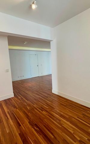 Apartamento para alugar com 125m², 3 quartos e 2 vagas Apartamento para alugar com 125m², 3 quartos e 2 vagasQuarto