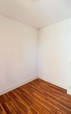 Apartamento para alugar com 125m², 3 quartos e 2 vagas Apartamento para alugar com 125m², 3 quartos e 2 vagasQuarto