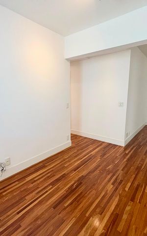 Apartamento para alugar com 125m², 3 quartos e 2 vagas Apartamento para alugar com 125m², 3 quartos e 2 vagasSala