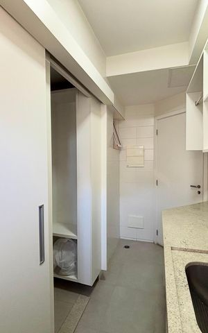 Apartamento para alugar com 125m², 3 quartos e 2 vagas Apartamento para alugar com 125m², 3 quartos e 2 vagasÁrea de serviço