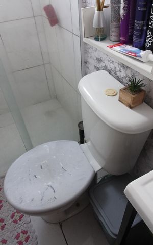 Casa de condomínio à venda com 54m², 2 quartos e 1 vagabanheiro