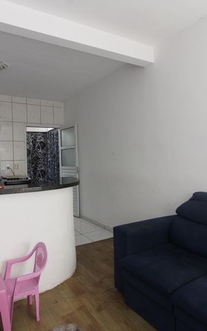 Casa de condomínio à venda com 54m², 2 quartos e 1 vagaSala