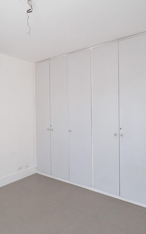 Apartamento para alugar com 200m², 3 quartos e 2 vagas Apartamento para alugar com 200m², 3 quartos e 2 vagasQuarto 1