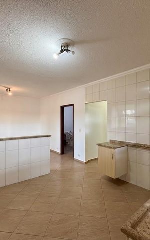 Casa para alugar com 180m², 3 quartos e 2 vagas Casa para alugar com 180m², 3 quartos e 2 vagasCozinha
