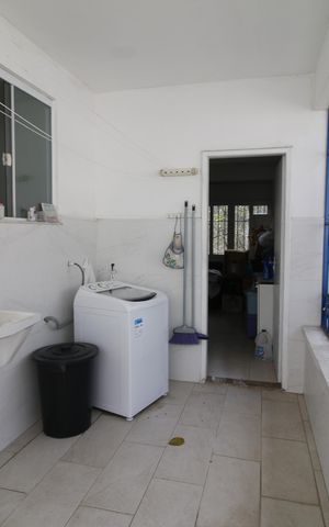 Casa à venda com 224m², 3 quartos e 6 vagasÁrea de Serviço