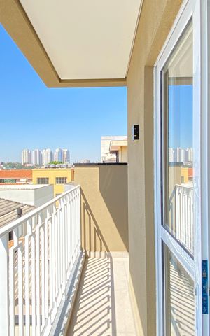 Casa à venda com 220m², 3 quartos e 5 vagasVaranda - Área de Serviço