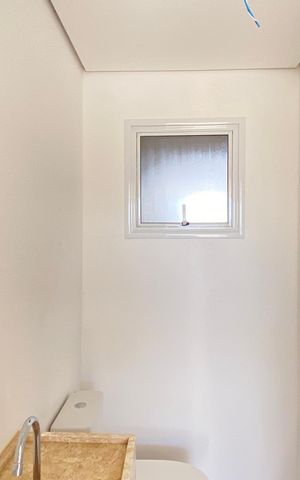 Casa à venda com 220m², 3 quartos e 5 vagasLavabo 2