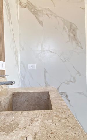 Casa à venda com 220m², 3 quartos e 5 vagasBanheiro da Suíte 2