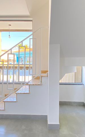 Casa à venda com 220m², 3 quartos e 5 vagasSala