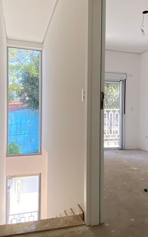 Casa à venda com 220m², 3 quartos e 4 vagasCorredor