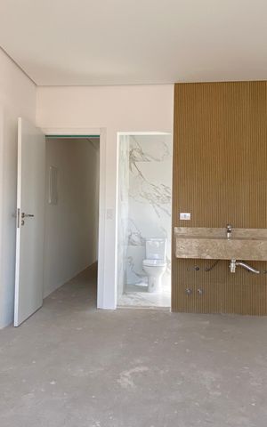 Casa à venda com 220m², 3 quartos e 4 vagasSuíte 3