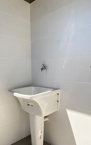 Casa à venda com 220m², 3 quartos e 4 vagasÁrea de Serviço