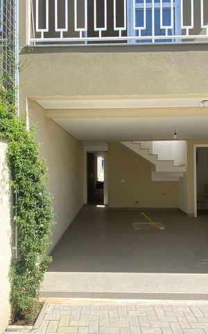 Casa à venda com 220m², 3 quartos e 4 vagasÁrea Gourmet
