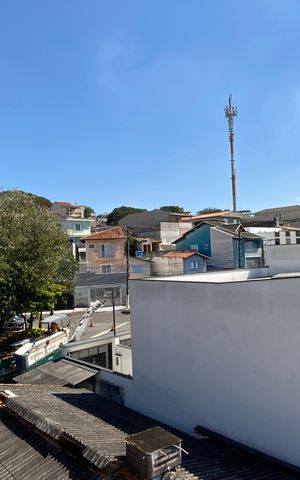 Casa à venda com 220m², 3 quartos e 4 vagasRoof-Top - Vista