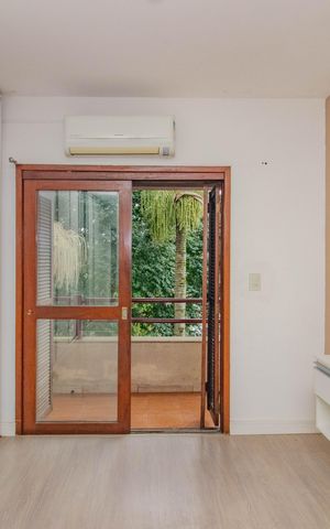 Apartamento à venda com 162m², 3 quartos e 1 vaga Apartamento à venda com 162m², 3 quartos e 1 vagaSuíte