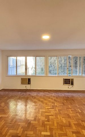 Casa de condomínio à venda com 132m², 3 quartos e sem vaga