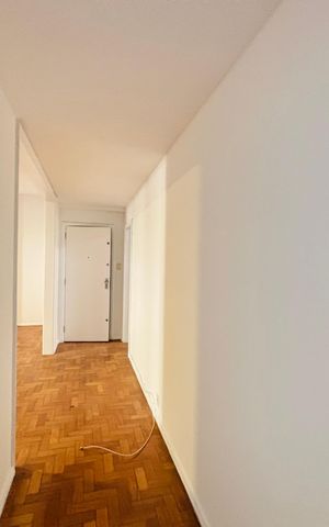 Casa de condomínio à venda com 132m², 3 quartos e sem vaga